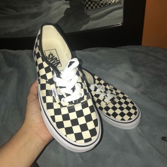 vans checkered golden coast